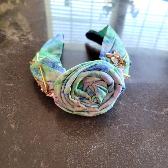 NWD Anthropologie NamJosh Namrata Joshipura Shibori Rosette Embellished Headband - Picture 2 of 11